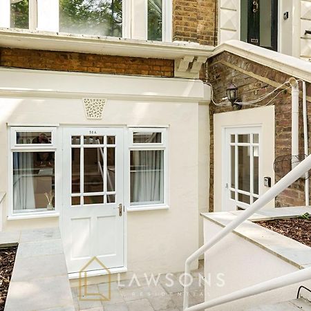 Stylish Living By Lawsons - 3 En Suites Windsor Eksteriør billede